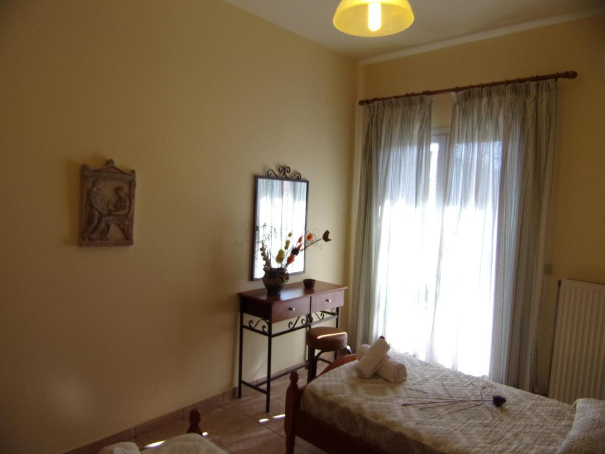 George'S Apartment อิปโซส ภายนอก รูปภาพ